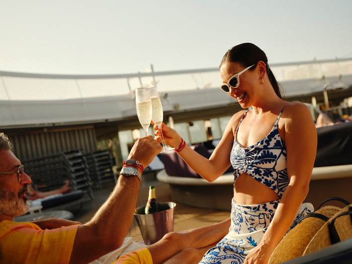 Virgin Voyages, The Aquatic Club 4.jpg